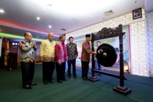 Gubernur Buka Rapat Komite Sekolah Se- Kepri