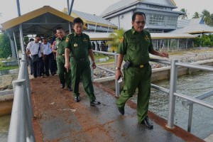 PJ. GUB KEPRI TINJAU PELABUHAN BERAKIT