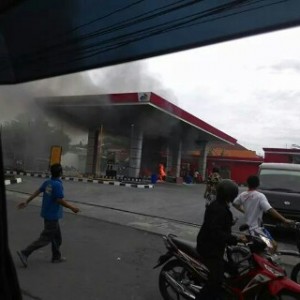 SPBU Pertamina Tanjungpinang Terbakar