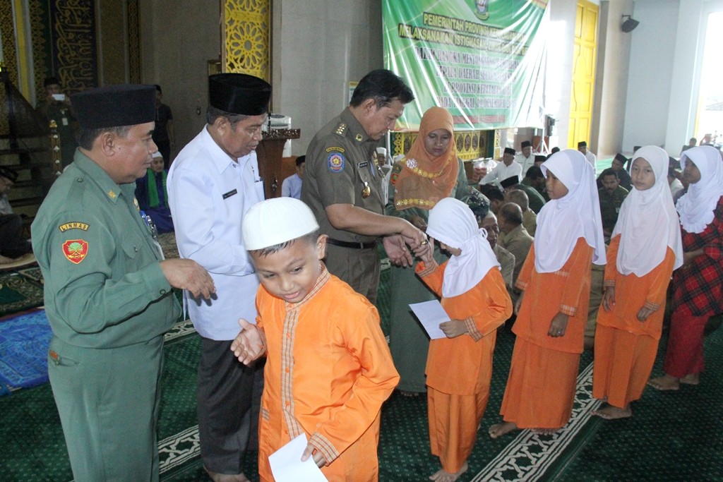 Gubernur Gelar Istighasah Jelang Pilkada Serentak