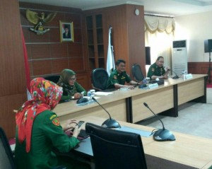 Pj Gubernur Kepri Ikuti Rapat Perdana Bersama Jajarannya