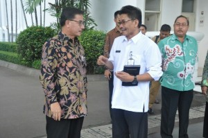 Gubernur Hadiri Ratas dengan Presiden