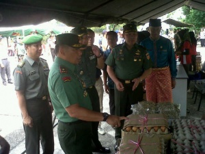 Mabes TNI AD Gelar Pasar Murah Di Kota Tanjungpinang