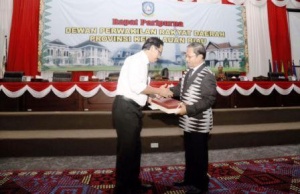 DPRD Kepri Terima Ranperda RPJMD Gubernur Kepri Tahun 2016-2021