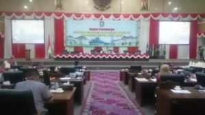 DPRD Provinsi Kepri gelar Paripurna Jawaban Pemprov Kepri terhadap Pandum Fraksi atas dua Ranperda