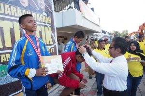 Ketua DPRD Kepri resmi buka Kejurda Atletik