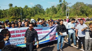 Usai gelar aksi, akhirnya aspirasi masyarakat Dusun I Tanjung Bungsu diterima Bupati dan DPRD Lingga