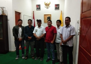Bupati Lingga Pastikan Air Mengalir di Kelurahan Senayang Maret 2019