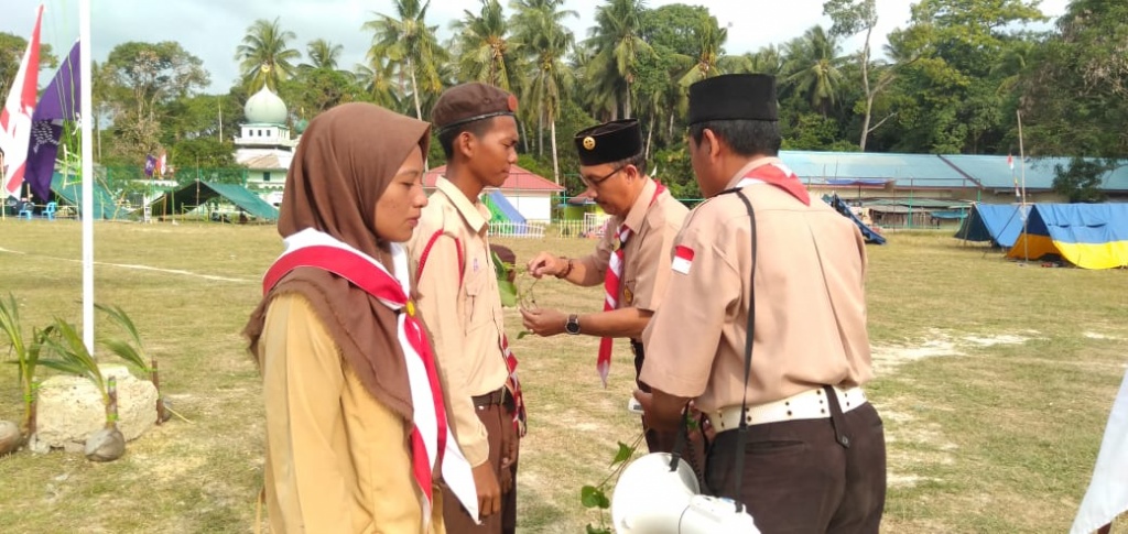 Gelar Perkemahan, Anggota Pramuka dapat Pesan dari Camat Temiang Pesisir