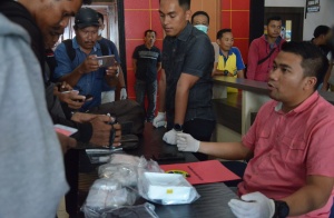 Satres Narkoba Tanjungpinang tangkap pengedar Sabu hampir 1 Kg
