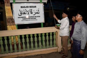 Hadiri Isra’ Mi’raj, Sekda Resmikan Masjid Besar Tsamaratul Infaq Bunguran Selatan
