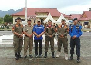 Pimpin Apel Persiapan Pemilu, Bupati Lingga : Kedepan Pemerintah Akan Meningkatkan Honori Untuk Linmas