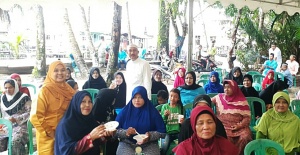 Gelar Open House, Kediaman Camat Temiang Pesisir Dipadati Warga