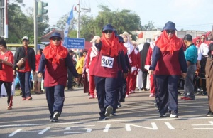 428 Peserta Ikuti Lomba Gerak Jalan Tri Juang, Bupati Bintan Berikan Apresiasi