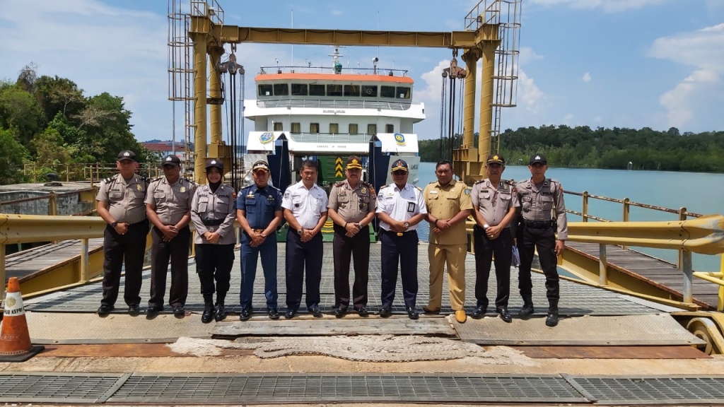 Musim Pancaroba, Polsek KKP Sri Bintan Pura Himbau Kapten dan Perusahaan Kapal Selalu Berkoordinasi