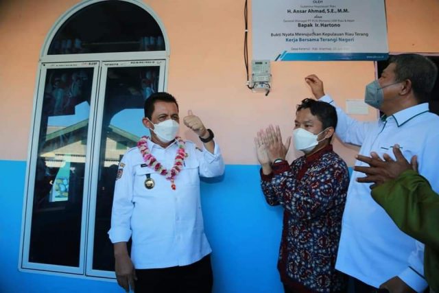 Berkat Pak Ansar, Listrik Terangi Anambas