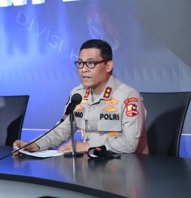 Hari Ini, Panglima TNI dan Kapolri Tinjau Vaksinasi di Madiun dan Bangkalan