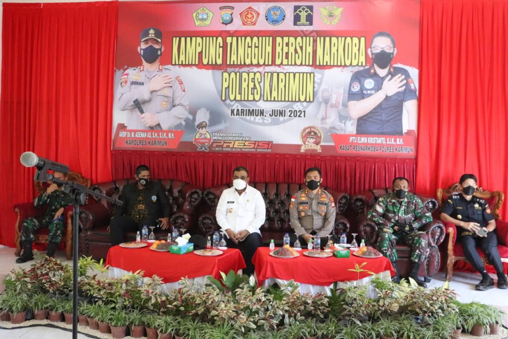 Bupati Karimun Resmikan Kampung Tangguh Bersih Narkoba Polres Karimun
