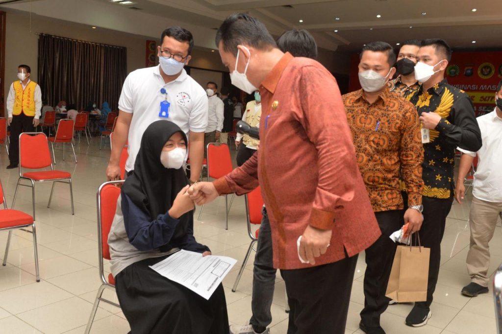 Gubernur : Saya Sudah Vaksin, Saya Terpapar, Tapi Saya Sembuh