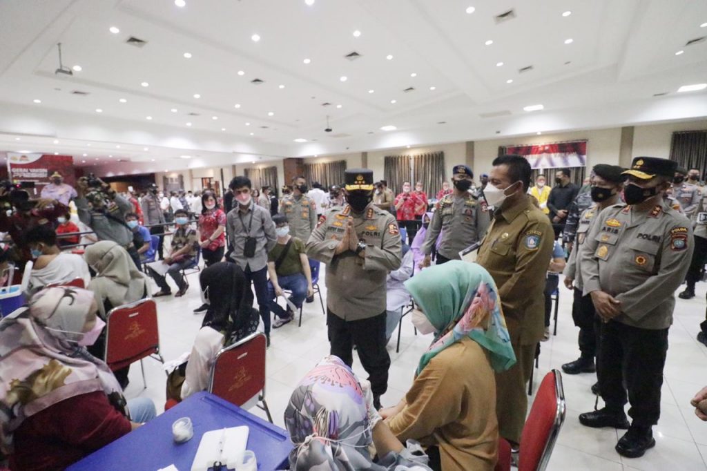 Kunker Wakapolri di Posko PPKM Batam