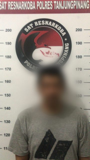 Warga Tanjungpinang Ini Ketangkap Simpan Sabu di dalam Celana
