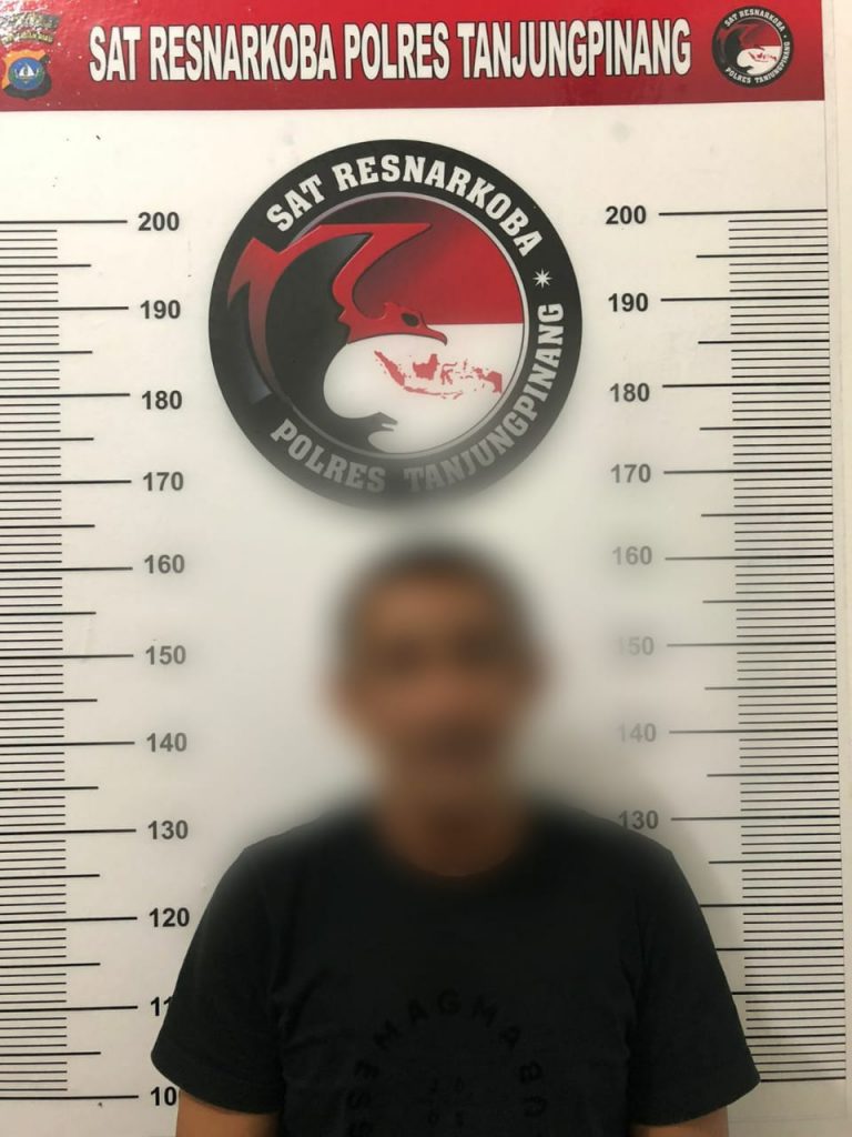 Simpan Narkoba Dalam Celana, IW ditangkap Polisi