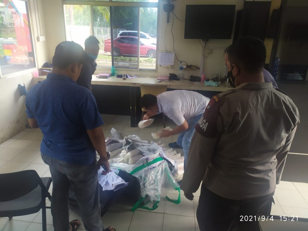 Kurir Bibit Lobster ditangkap Polda Kepri
