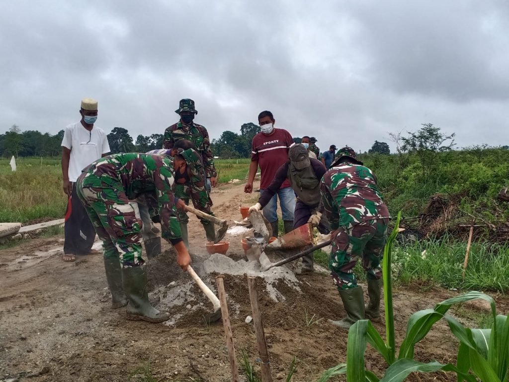 Semangat Gotong Royong TNI-Rakyat Sukses TMMD ke-112 Kodim 1002/HST