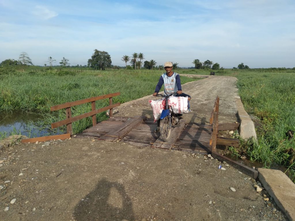 Jembatan STA.1.450 Sudah Dapat Dimanfaatkan Oleh Warga Desa Rantau Keminting