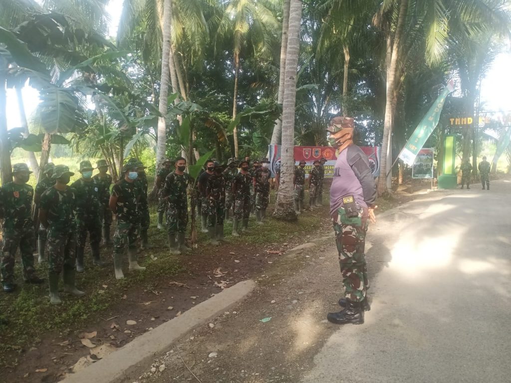 Pasiops Satgas TMMD ke-112 Cek Apel Pagi Di Titik 0