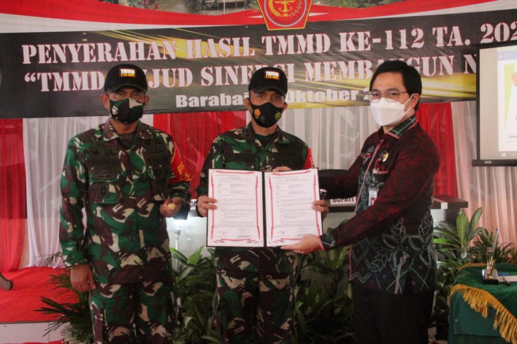 TMMD ke-112 Kodim 1002/HST Resmi Ditutup