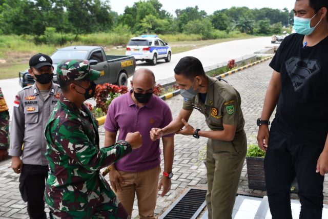 Danrem 033/WP Tinjau Karantina PMI di Rusun BP Batam