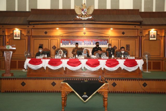 Walikota dan Pimpinan DPRD Tandatangani Kesepakatan KUA-PPAS APBD 2022