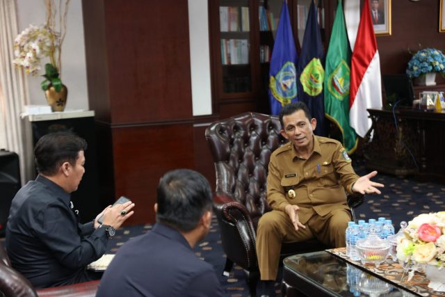 Gubernur Ansar Pimpin Ratas Bahas Rencana Pembangunan Konstruksi 2022