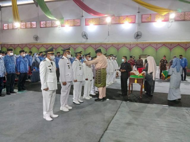 Bupati Anambas Lantik 296 ASN