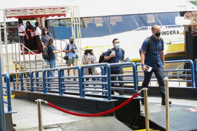 Gubernur Ansar Sambut Wisman Perdana di Bintan Dengan Skema Travel Bubble