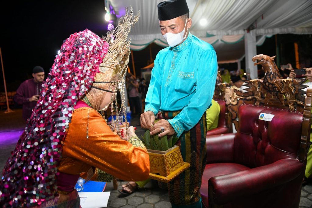 Gubernur Ansar Berharap LPTQ dan Stakeholder Lebih Proaktif, Kreatif dan Inovatif Kembangkan MTQ