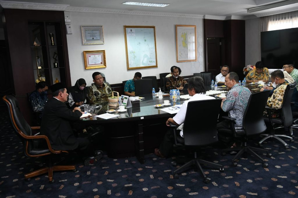 Gubernur Ansar Serius Garap Kelanjutan Penataan Gurindam 12