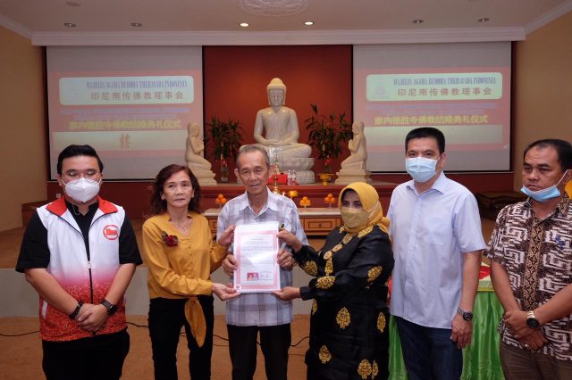 Rahma Apresiasi ITM Adakan Nikah Massal di Vihara Guna Vijaya