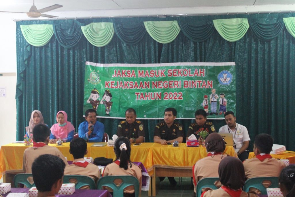 Kejari Bintan Cegah Aksi Bullying Siswa dengan Program Jaksa Masuk Sekolah