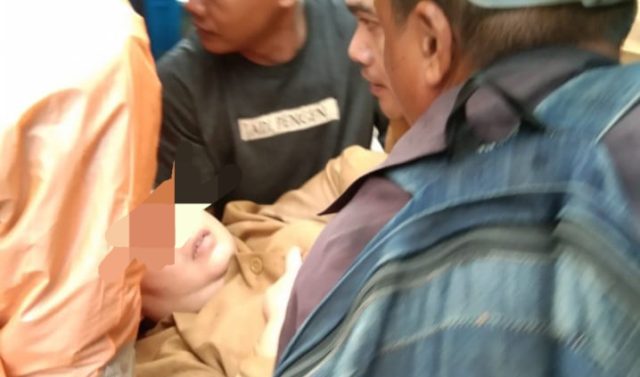 Mengantuk Saat Mengemudi, Mobil ASN Ini Terjun Bebas Hingga Alami Syok Berat