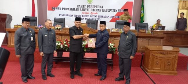 DPRD Gelar Paripurna Agenda Penyampaian Pidato Bupati Natuna Terhadap LPP APBD Tahun Anggaran 2021