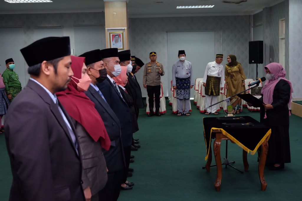 Rahma Minta 7 Pejabat Yang Baru Dilantik Agar Amanah dan Tanggungjawab
