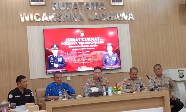 Polresta Tanjungpinang Gelar Jumat Curhat Bareng Wartawan