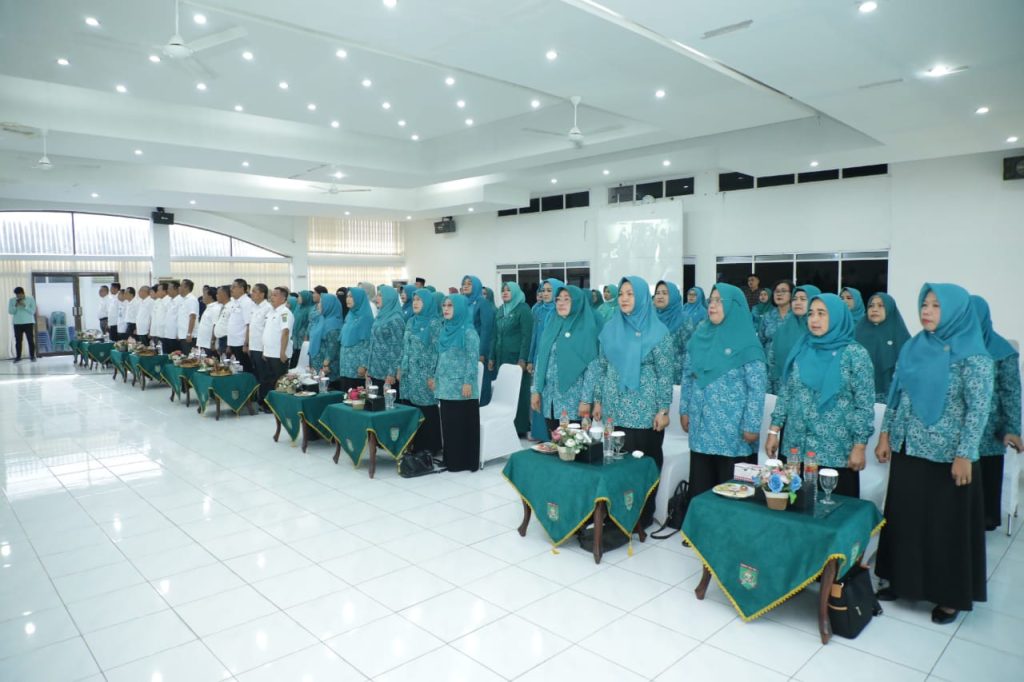 Bupati Surya Harap PKK Asahan Mampu Realisasikan 10 Program Pembinaannya