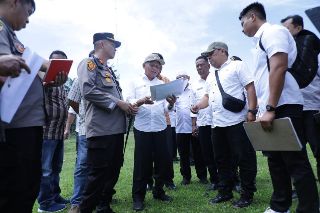 Bupati Surya dan Kapolres Asahan Tinjau Progres Pembangunan Polsek Aek Kuasan