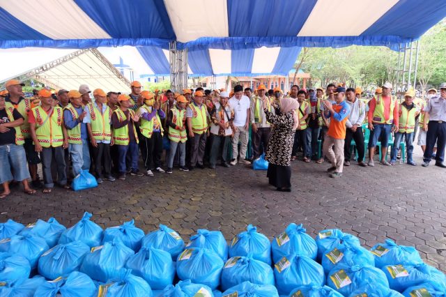 Juru Parkir se-Kota Tanjungpinang Dapat Bantuan Sembako