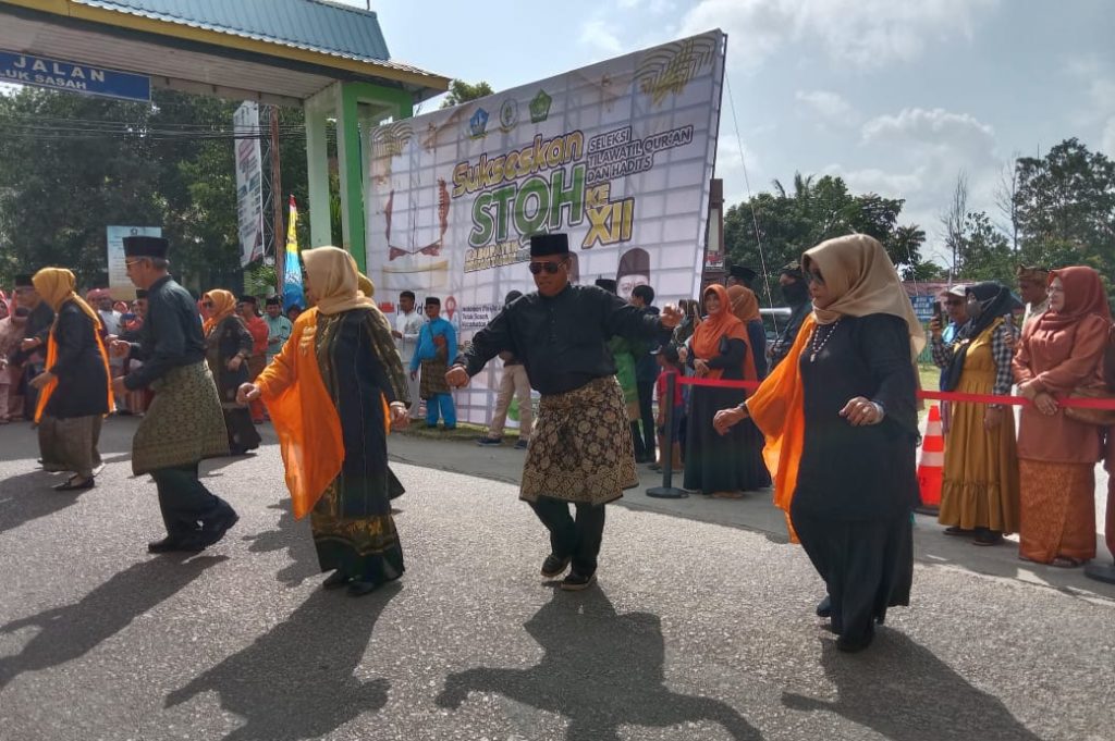 Usai Pawai Ta’aruf, Penutupan STQH Bintan Akan Datangkan Ustadz Abdul Somad