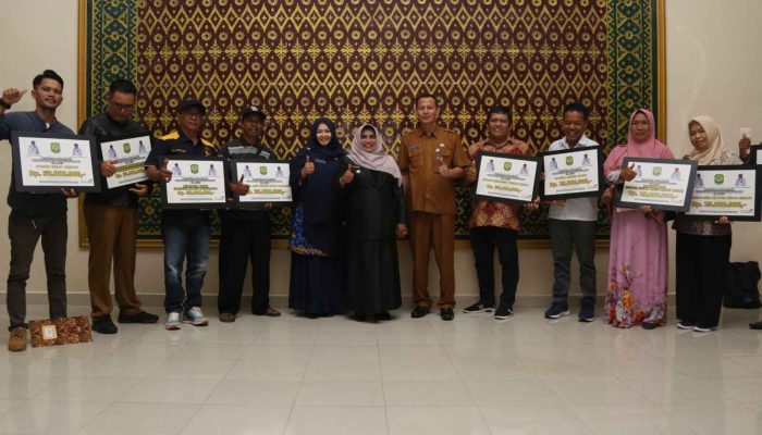 Bentuk Perhatian Kepada Pelaku Seni, Wako Rahma Serahkan Bantuan Hibah Untuk Sanggar dan Paguyuban