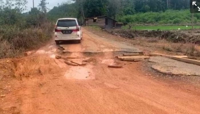 Perbaikan Jalan Rusak di Lingga Mencapai Rp 49 M di Tahun 2023